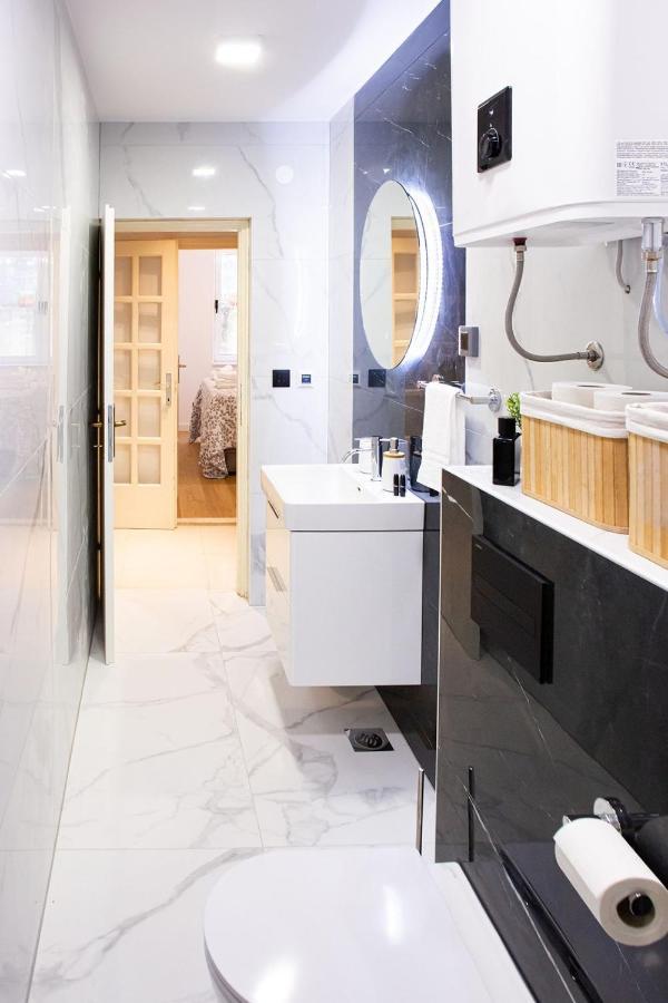 דוברובניק Three Bedroom Apartment With Old Town View - Orlanda'S Apartment מראה חיצוני תמונה